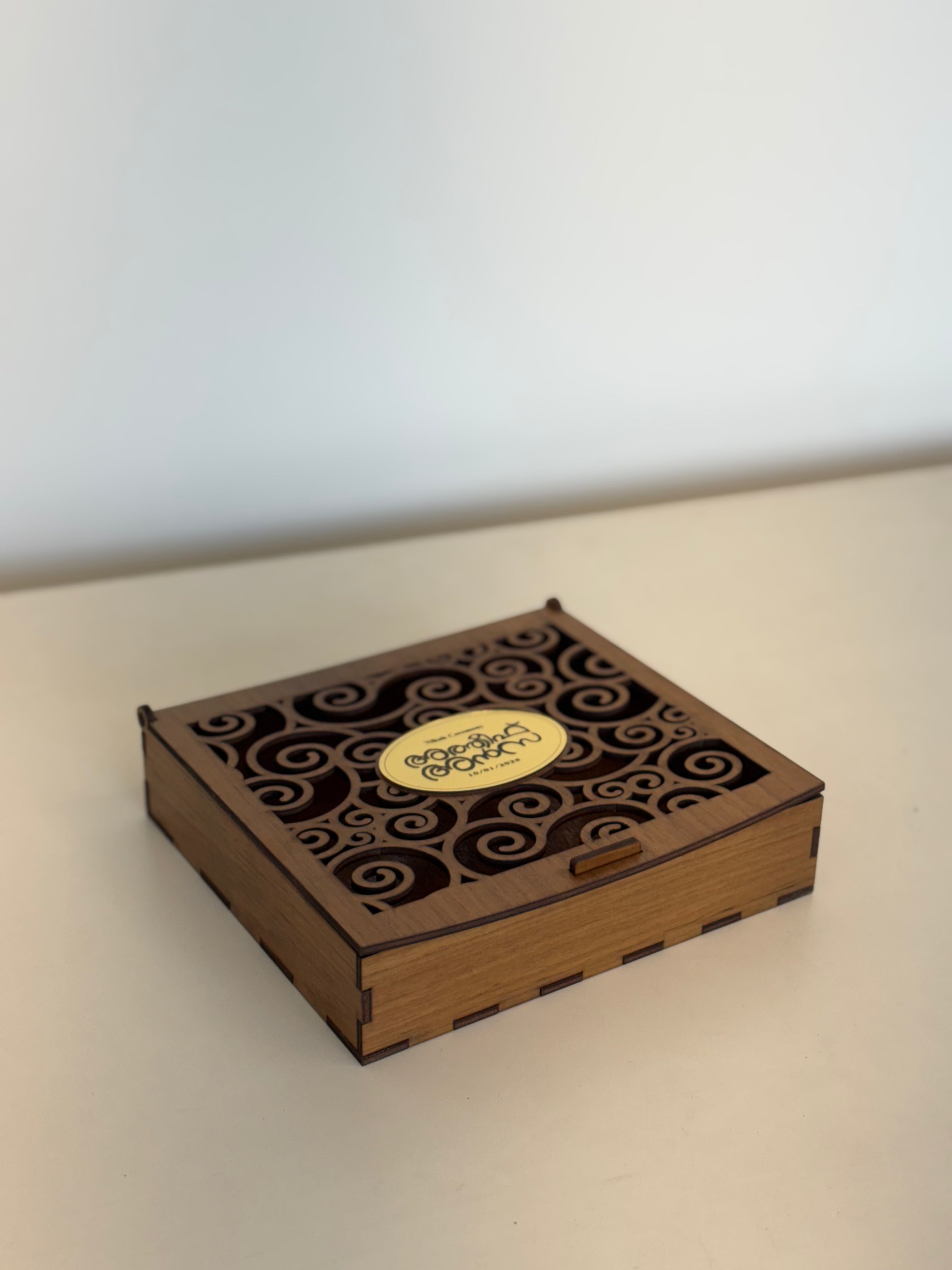 Veneer Wooden Box