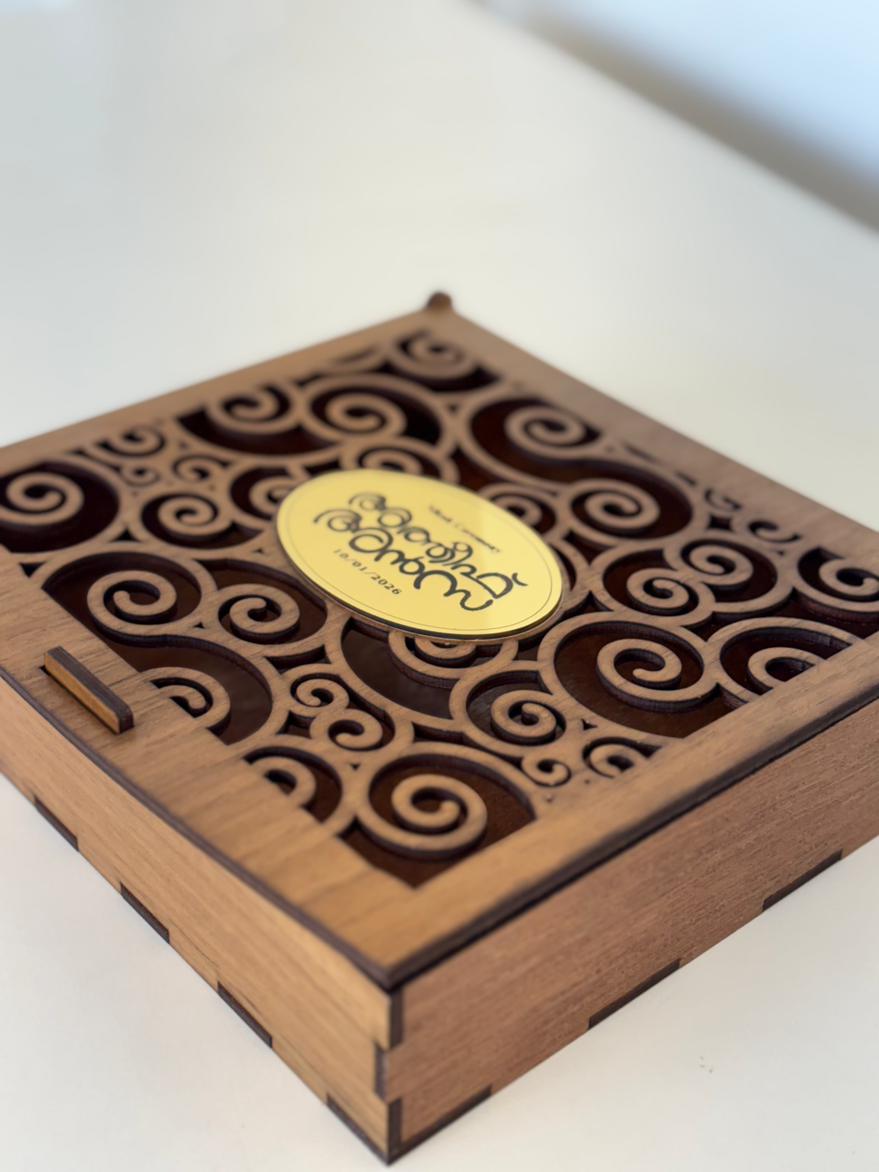 Veneer Wooden Box